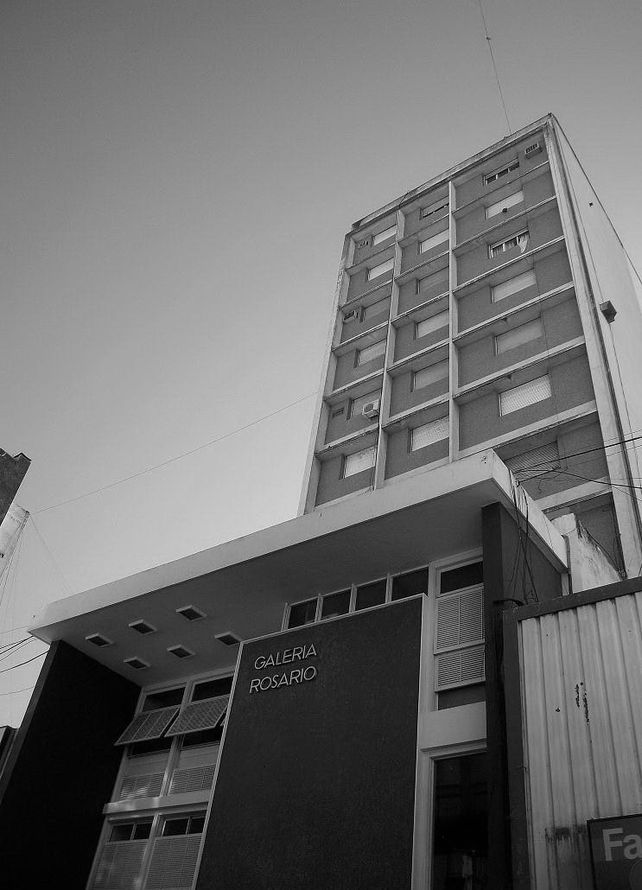 La galería Rosario inaugurada el 25 de mayo de 1956 y construida por Candia & Cía..&nbsp;