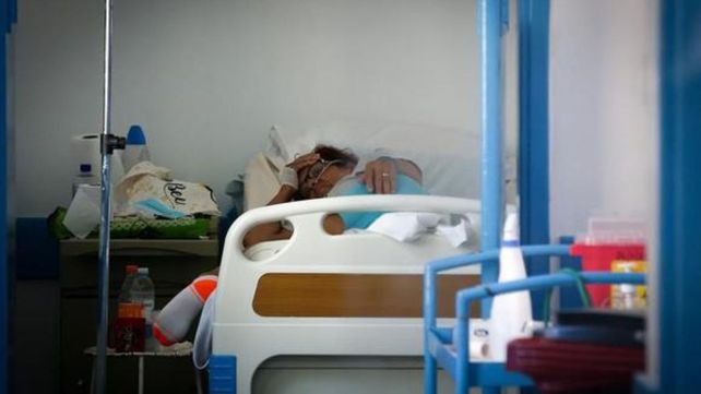 Mueren 15 adultos mayores por un brote de coronavirus en un geriátrico de Uruguay