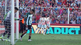 Unión hizo valer el peso de su localía ante Banfield y se convirtió en líder de la Zona A