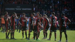 Newells cayó el último sábado por 2 a 1 ante Godoy Cruz y días más tarde renunció Sanguinetti. La dirigencia sigue buscando DT. (LA CAPITAL/Leonardo Vincenti)&nbsp;