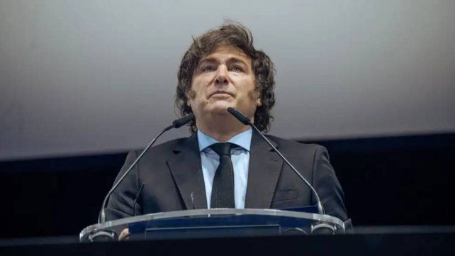 Tras la derrota, Milei convocó a su Gabinete en Casa Rosada