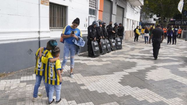 Desde las 11 los canallas pueden ingresar al estadio.