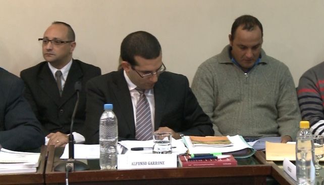 Primero a la izquierda. Fabián Manjka