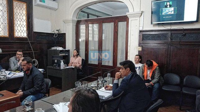 La fiscalía federal encontró acreditado el traslado de 6 kilos de pastillas de éxtasis desde Brasil a Córdoba. Reclamó alta condenas para los tres imputados