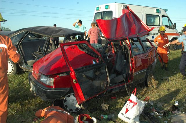 Al menos doce muertos por un choque en una ruta cordobesa