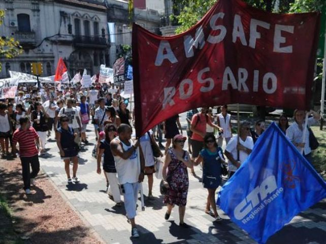 reclamo. Las autoridades sindicales pidieron la reapertura de paritarias. La inflación superó ampliamente el ingreso de los trabajadores