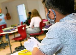 Dieron precisiones de cómo y cuándo será el regreso a las aulas de manera semipresencial