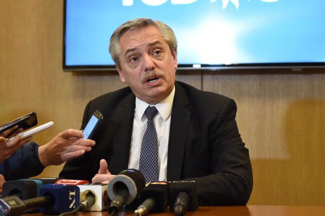 Alberto Fernández afirmó que no le parece razonable reducir el IVA indiscriminadamente