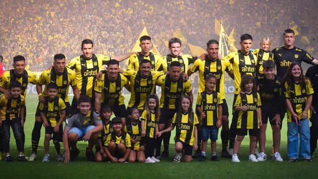 Peñarol viene de disputar el clásico uruguayo ante Nacional y fue empate sin goles. El el único partido del año que no ganó.