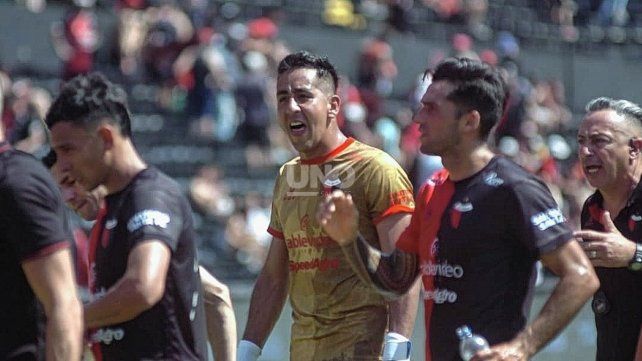 Ibáñez: Colón tiene que ir a ganar a Vélez y no especular