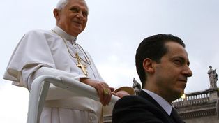 Sospechas y dudas tras el veloz juicio al mayordomo del Papa