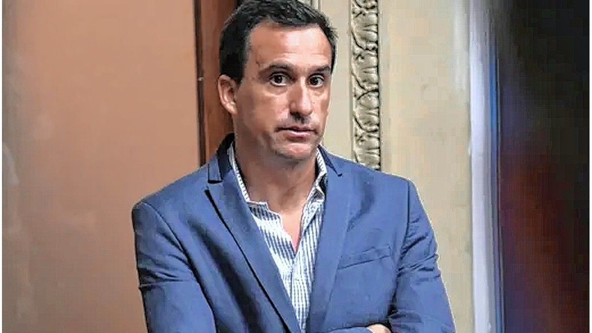Designan a Javier Lanari como director del Banco Nación