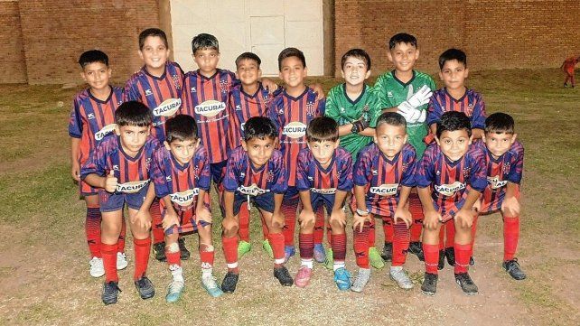 El Quillá concretó la segunda edición del Torneo Tiburoncito que se realizó en su sede del parque Belgrano. El Quillá concretó la segunda edición del Torneo Tiburoncito que se realizó en su sede del parque Belgrano.