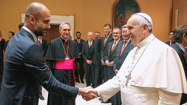El papa Francisco destacó el gesto de Guardiola: Es un honor