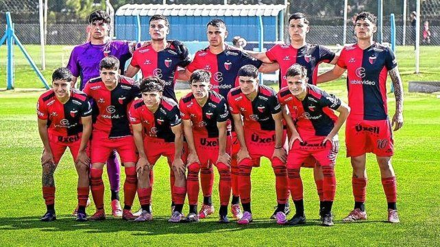 La reserva de Colón no levanta cabeza, perdió con Racing y sigue fuera de la zona de playoffs