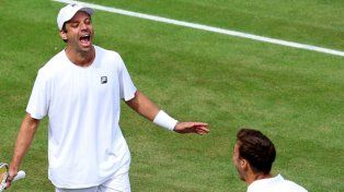 Horacio Zeballos y Marcel Granollers no llegaron a la final del certamen sobre césped.