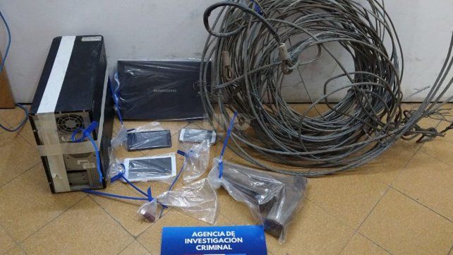 Parte d elos elementos secuestrados en la chatarrería de La Guardia&nbsp;