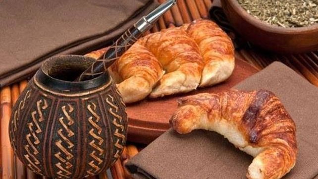 Medialunas de manteca para tomar con el mate