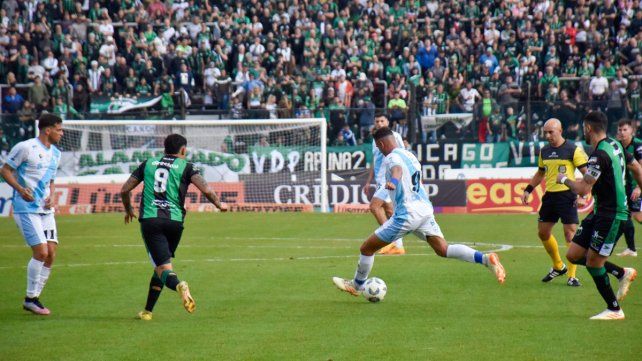 Nueva Chicago visita a Temperley en busca del triunfo que lo acerque a la final