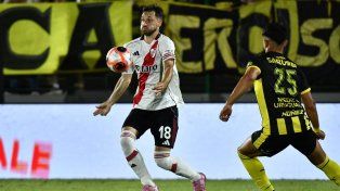 River Plate cerró su pretemporada con una victoria en los penales ante Peñarol en Uruguay