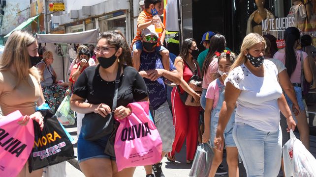 Los comerciantes explicaron que son semanas para aprovechar debido a la considerable masa de dinero circulante.