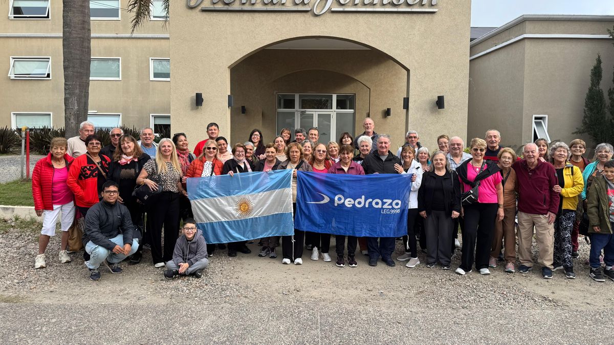 Jubilados de los departamentos Belgrano e Iriondo realizaron su viaje anual a Villa Carlos Paz
