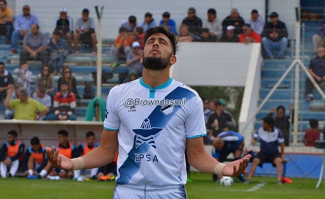 Marco Pérez y Tobías Figueroa, en el radar de Unión