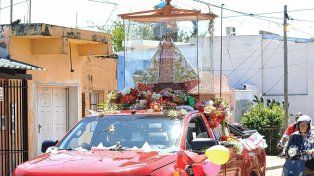 Recordando el día de la patrona de la ciudad de Paraná, la imagen de la Virgen del Rosario visitará este sábado a las parroquias que integran la Arquidiócesis