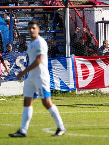 Primera C: Central Córdoba goleó a Argentino y celebró en el clásico del ascenso