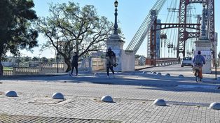 Martes frío pero con pocas nubes en el cielo santafesino