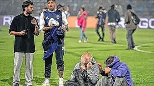Gimnasia y Boca suspendido por serios incidentes.&nbsp;