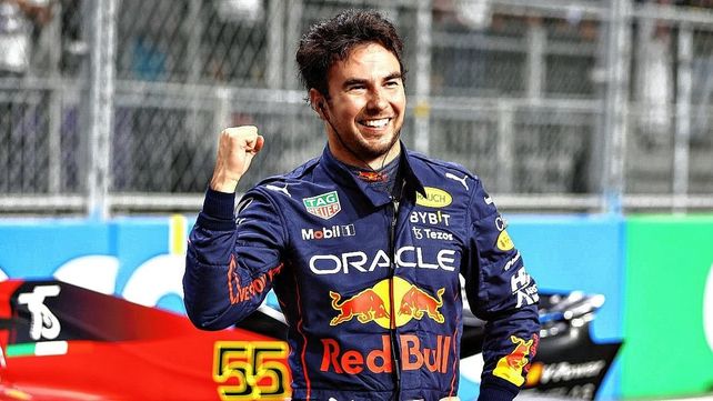 Sergio Checo Pérez logró la pole position en el Gran Premio de Arabia Saudita.