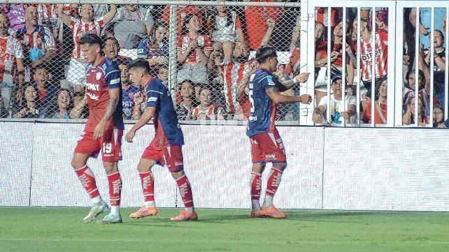 El minuto a minuto del partido entre Unión y Gimnasia (M)