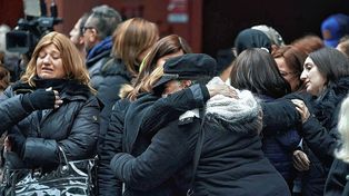 Emotiva despedida a las víctimas del incendio en Recoleta