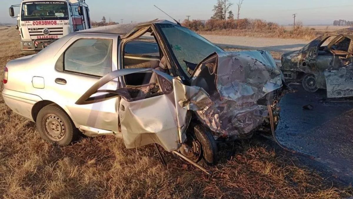 Un violento choque entre dos autos en ruta nacional 34 dejó cinco muertos