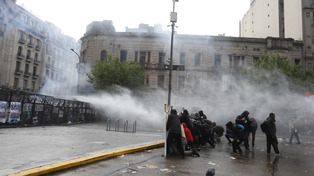 Incidentes frente al Congreso en medio de la Marcha Federal Universitaria