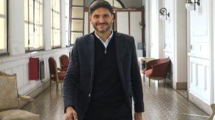 Lo que realmente estamos discutiendo es el futuro de Santa Fe”, dijo el gobernador Maximiliano Pullaro.
