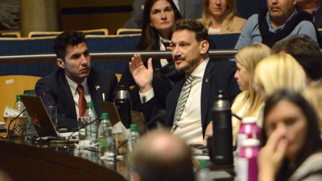 Una ONG de EEUU fue la que alertó que el prófugo diputado Kiczka era pedófilo