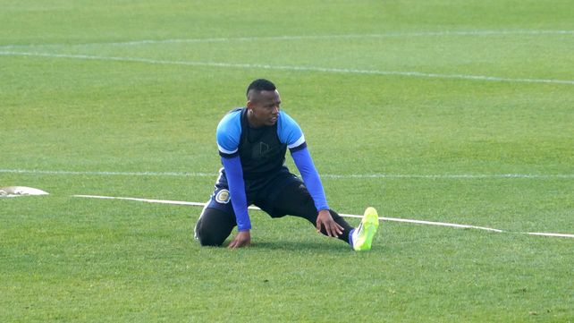 Jaminton Campaz fue el autor del gol en el triunfo de Central ante Huracán. Tuvo que salir en el entretiempo.