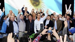 “Vamos a corregir lo que haya que corregir”, advirtió el candidato Daniel Scioli