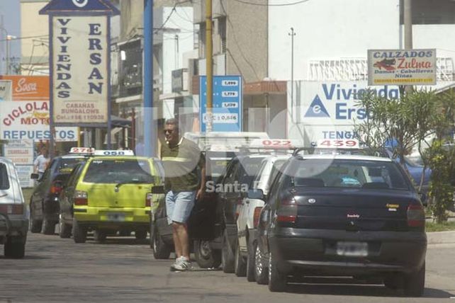 Proponen soluciones a la inseguridad para taxis y remises