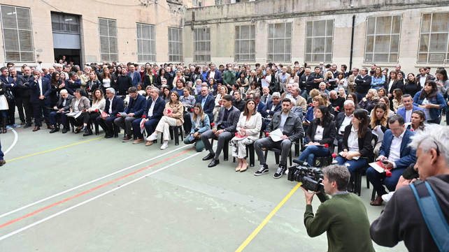 Personalidades políticas de varios partidos dijeron presente para recordar al exgobernador Miguel Lifschitz