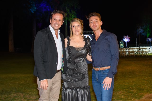Gustavo Yanczewski, Claudia Pujato e Ignacio Antonioni.  