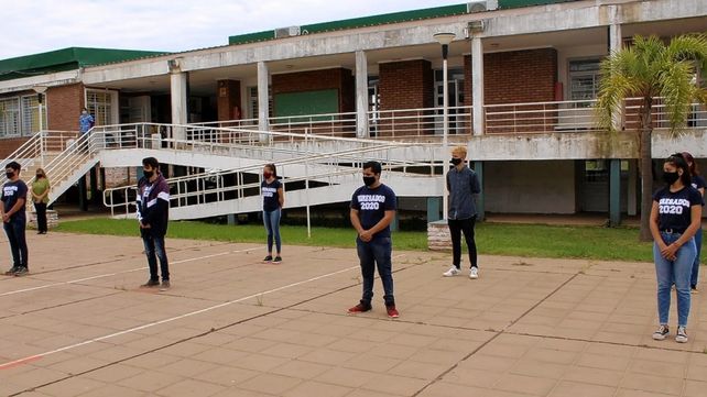 Ya hay clases presenciales en todos los departamentos