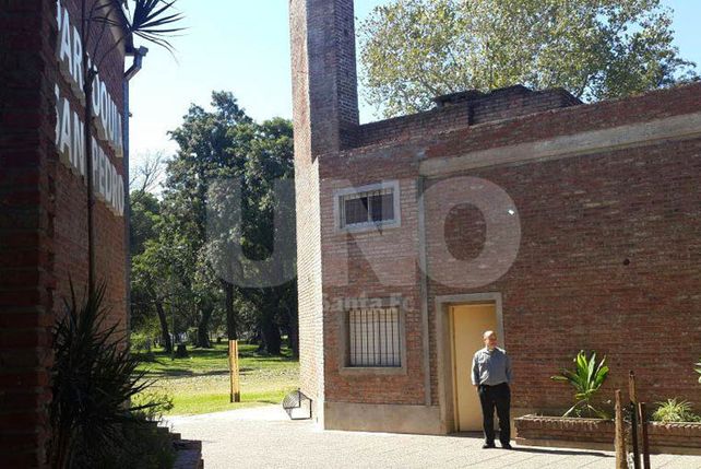 Frente de la Parroquia San Pedro