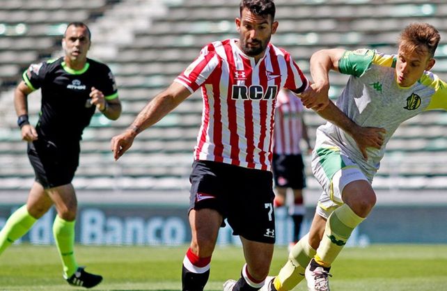 Aldosivi y Estudiantes igualaron 0 a 0 en La Feliz.&nbsp; &nbsp;