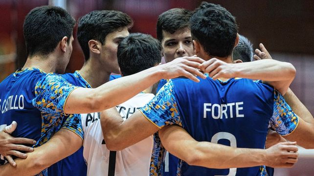La Selección Argentina Sub 19 de vóley arrancó con el pie derecho en el Mundial de Teherán.&nbsp;