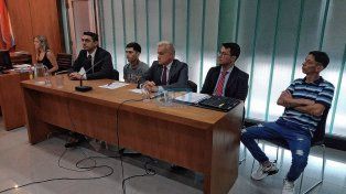 Juicio abreviado.&nbsp;Cuatrín (el segundo de la izquierda) y Lemos (último), admitieron la culpabilidad.