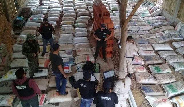 Cae en Misiones una banda que traficaba soja a Brasil