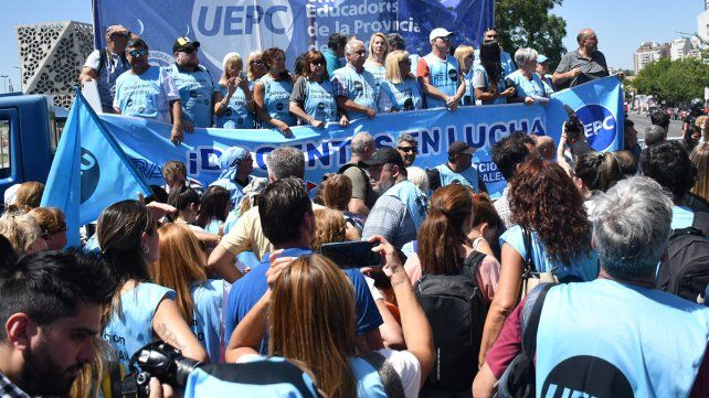 Córdoba no inició las clases y sigue el conflicto docente